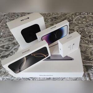 EMPTY BOXES!! PROP BOXES          Apple Tech Collection & Samsung Galaxy Tab S10